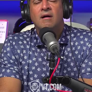 ROBOT FAIL..PBD PODCAST Warehouse Robot Collapses After Working for 20 Hours Straight