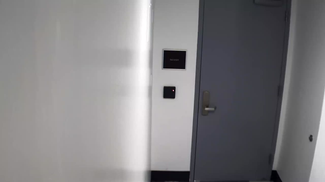 6144RHOBG2G201ABStairwayLobbyEntry_2021-01-06_05h00min01s787ms.mp4