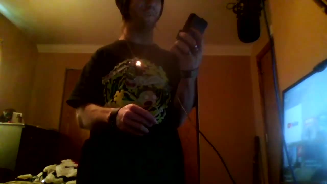 [Cyraxx Youtube 2021-6-1] IM VERY ANNOYED