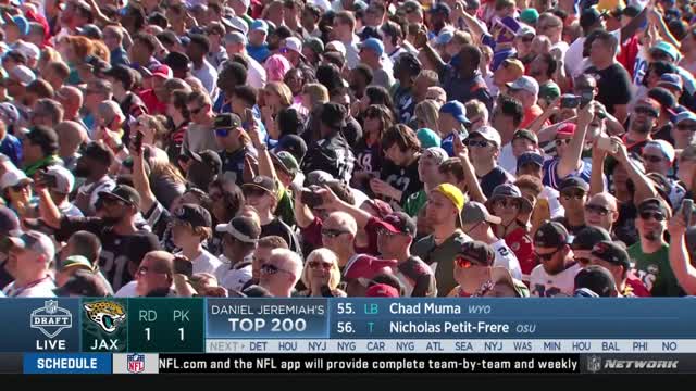 Las Vegas takes their turn at booing Roger Goodell