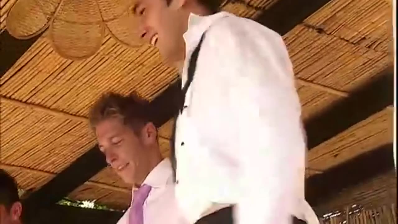 There's Something About Miriam (2004) Episode 2