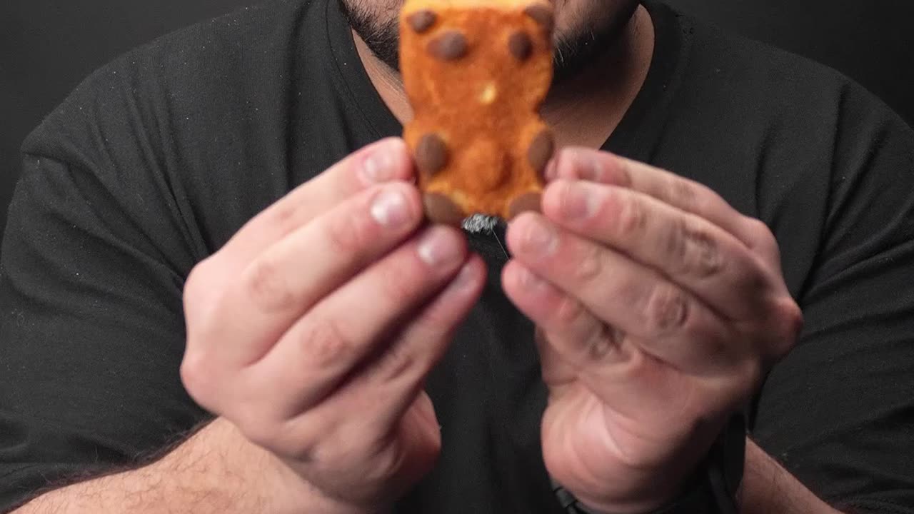 Eating Challenge | ASMR |eating bear cake 🐻 | Eddy ASMR #asmr #shorts #food #mukbang #eatingasmr