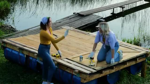 DIY Fancy Boat || Practical Camping Tips For Your Vacation