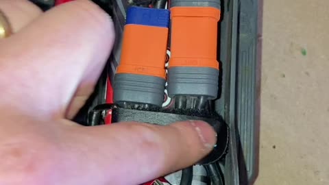 Defiance RC Velcro Straps The Best Replacement for Kraton 4S?