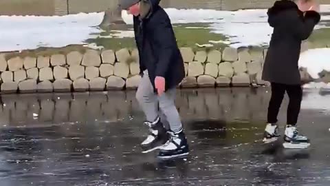 The end 😂😂😂 #shorts #fails #funny #viral