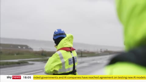 Storm Ciaran Power cuts and school closures on England s south coast