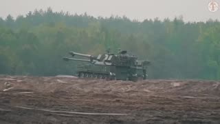 AHS KRAB_ Polish howitzers defending Ukraine