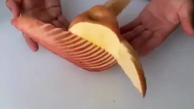 Apple🍎 Fruit Cutting Style😘 ~ Cutting Skills and Art👀 @MR. INDIAN HACKER @Crazy XYZ #shorts #viral