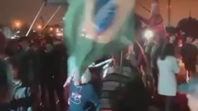 Please pray for Brazil. Let’s see what happens now they are facing what we faced Nov 3rd 2020 🇧🇷