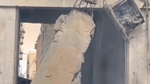 Israel war sab kuch tabah ho gaya