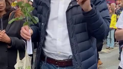 Keep using cash protest in London today