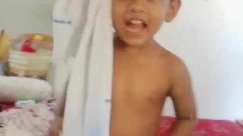 Funny Child dance