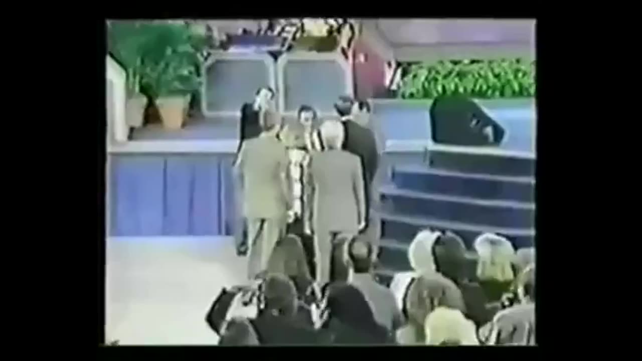 KENNETH COPELAND GIVES FALSE TONGUES MESSAGE TO TAKE THE MARK OF THE BEAST!!!