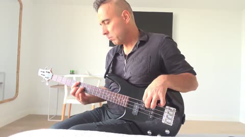 Return to forever Surceress bass guitar cover Playing jazz bass guitar