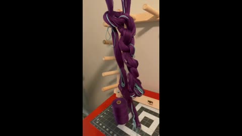 How to use a Warping Board - Weaving