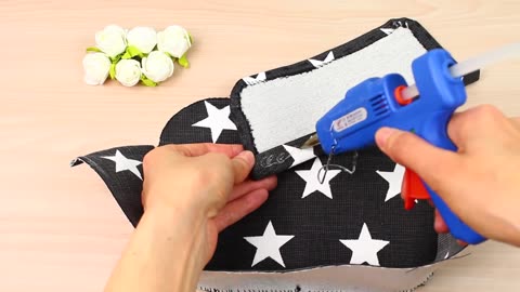 DIY BEST SUMMER BAG FROM OLD JEANS MAKING STAR PRINT EASY TRAVEL SUMMER BAG