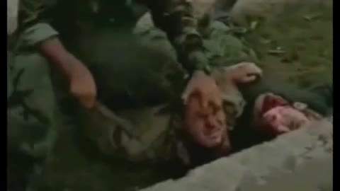 18+++ !!! - Russian POWs Gets Their Throats Cut Off