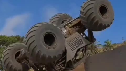 Munster truck offroad