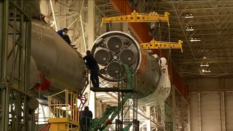 Launching Expedition 43: Preparing the Soyuz Spacecraft for Cosmic Voyage