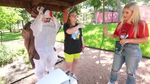 I Opened a FREE Pet Store!