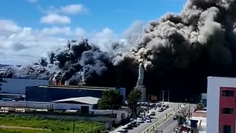 INCÊNDIO HAVAN 28-12-2022 (4)