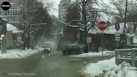 Tragic Moments! 200 Idiots In Cars And Starts Road Rage Got Instant Karma