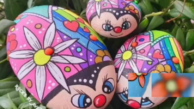 latest hand painted animals designs on rocks