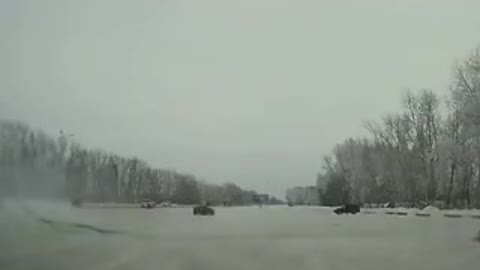 Dash Cam Catches Amazing Car Crash