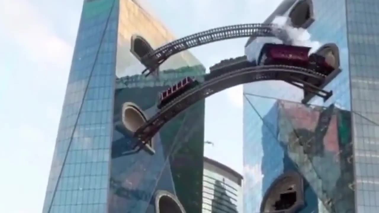 NEW 3 DIMENSIONAL HOLOGRAM TECH LAUNCHED IN DUBAI