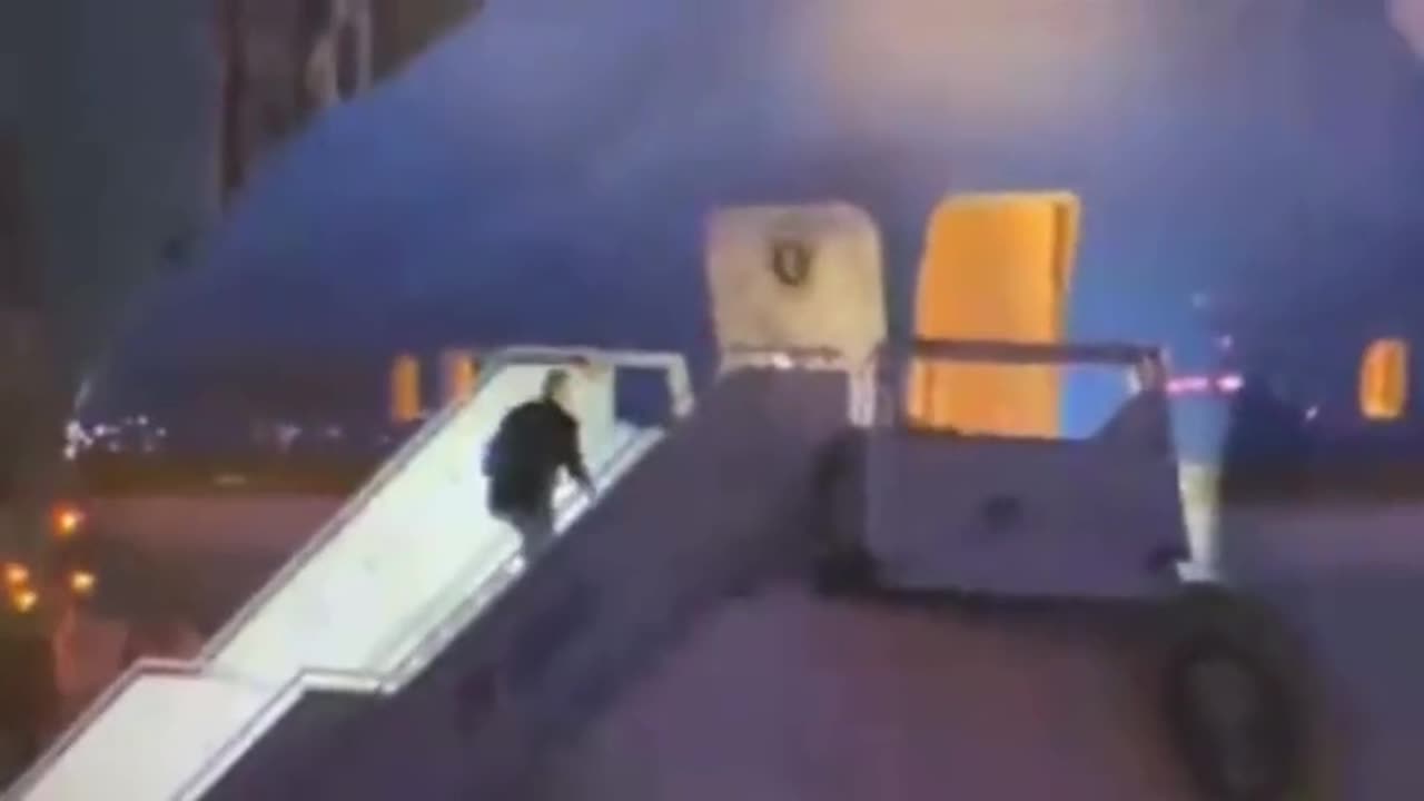 Biden Falls Face First While Boarding Air Force One
