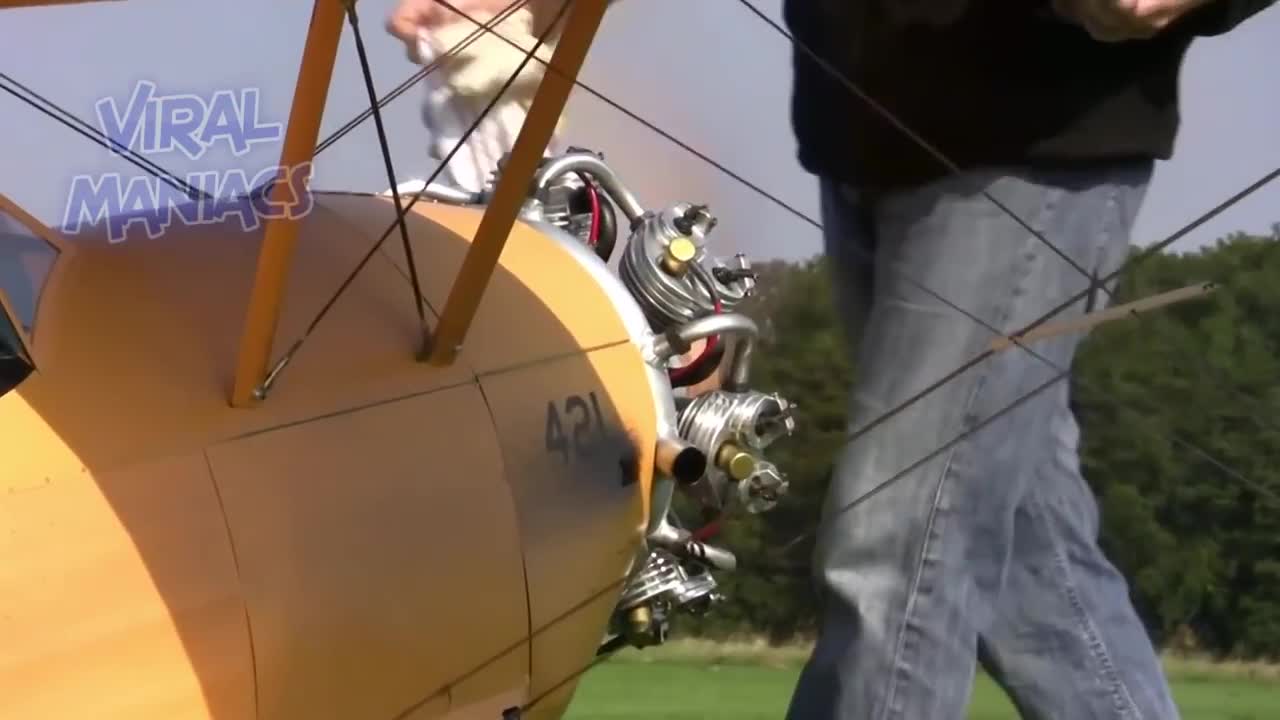 Top 10 Biggest / Largest RC Airplanes In The World [VIDEOS]