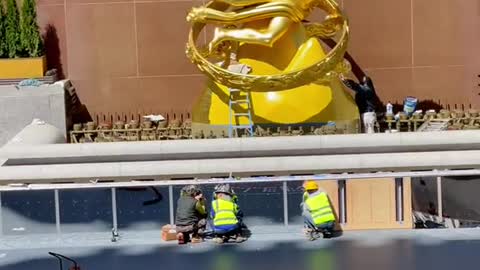 Rollerskating-inRockefeller CenterComing on April 15