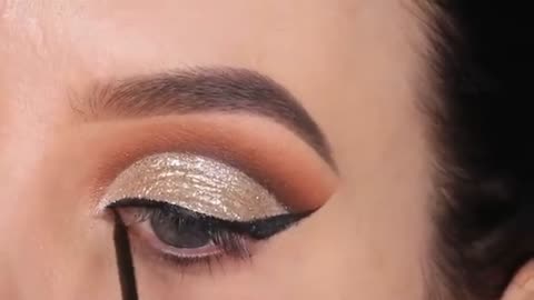 Champagne Golden Glitter..!!