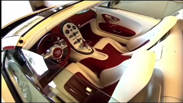 Floyd Mayweather"Shows Her Car Collections