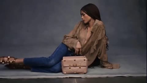 Zendaya Biography: Disney Star to Hollywood Sensation | Zendaya's Lifestyle and Net Worth Revealed