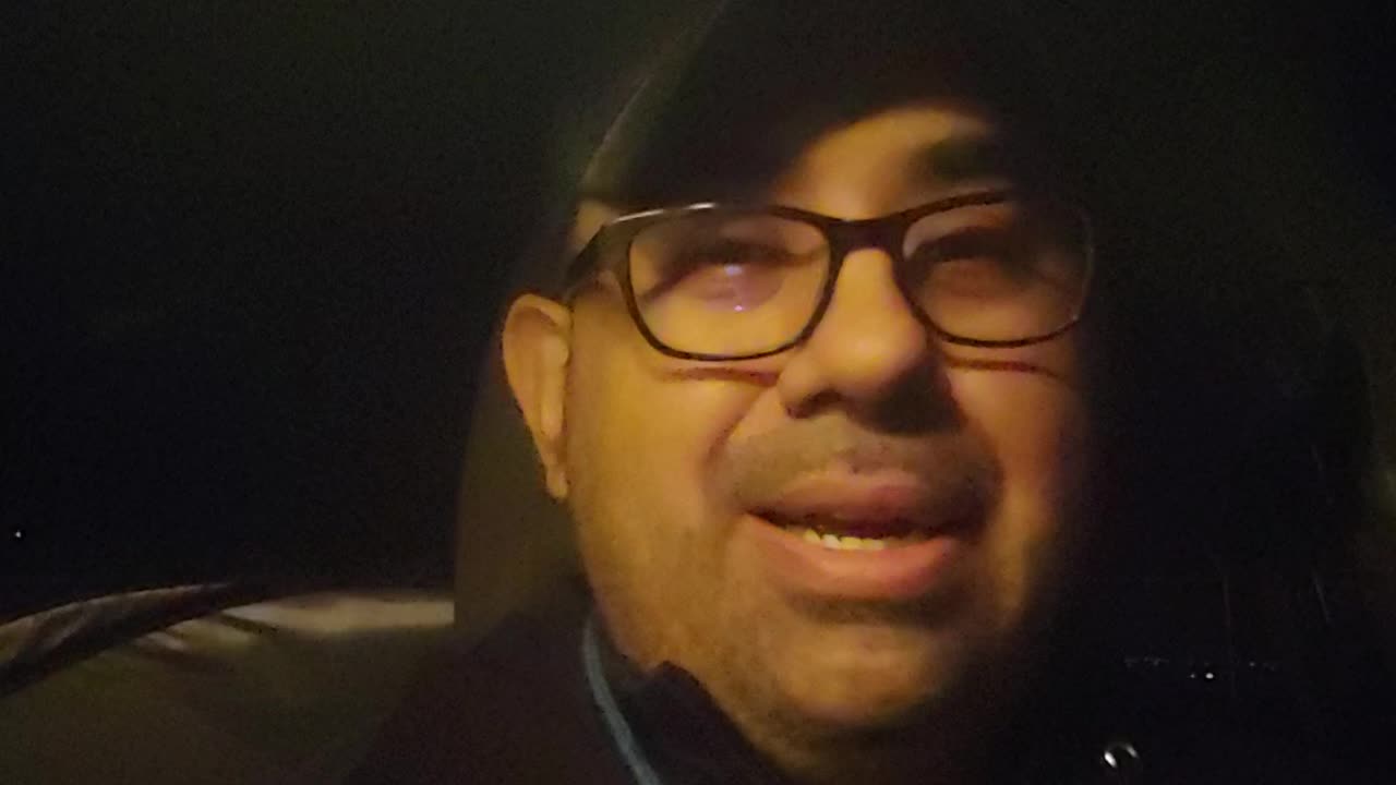 Florida Cop shoots Acorns!?