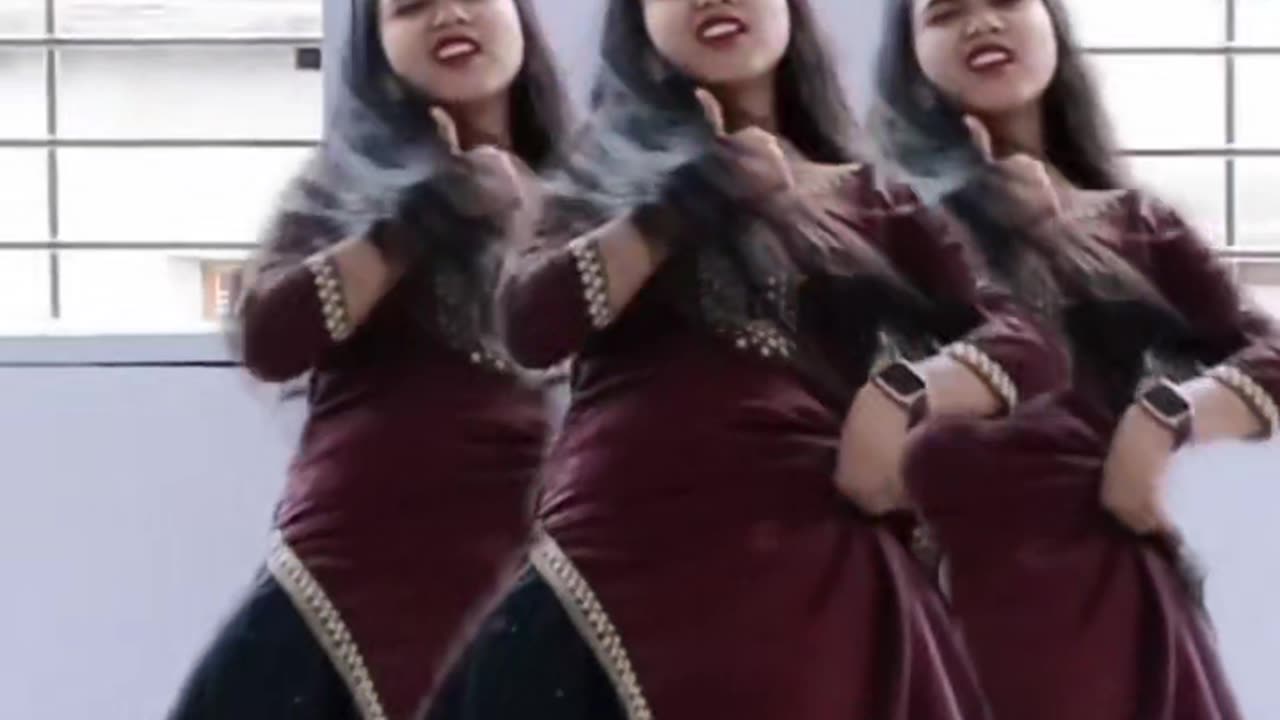 Dance on loud speaker