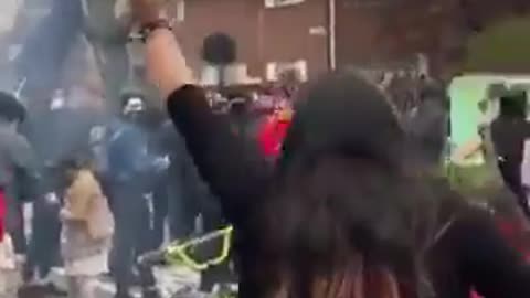 may 1 2020 Chicago 1.2 antifa targeted Heartland Alliance throws explosives at the building