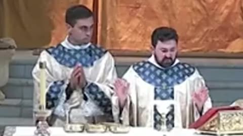 Teen enters church with gun | Wtf is going on?