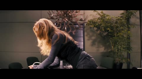 Killers (2010) - 'Chandelier'