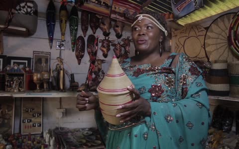THE EQUATOR: Travelling a round Uganda and learn more about Uganda culture