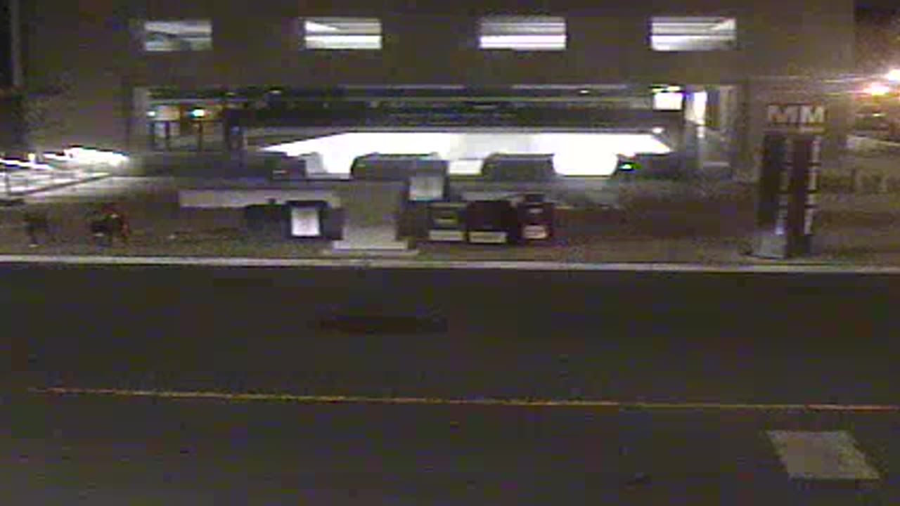 6600FHOB003rd-DSWFedCntrMetro_2021-01-05_05h40min00s577ms.mp4