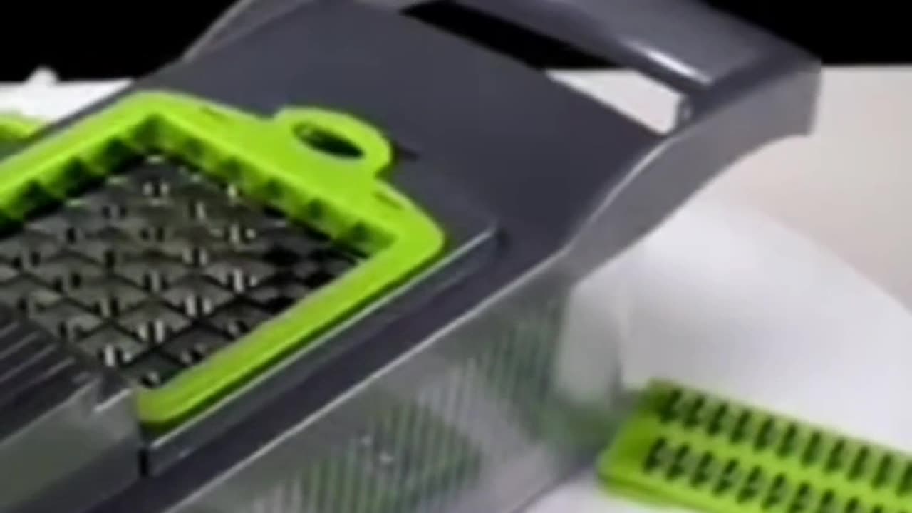 My new kitchen best friend: 22-IN-1 MULTIFUNCTIONAL VEGETABLE CHOPPER & SLICER WITH DRAIN BASKET
