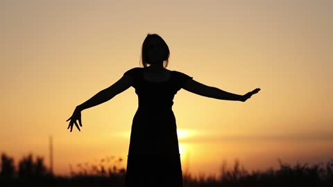 Silhouette Dance Girl