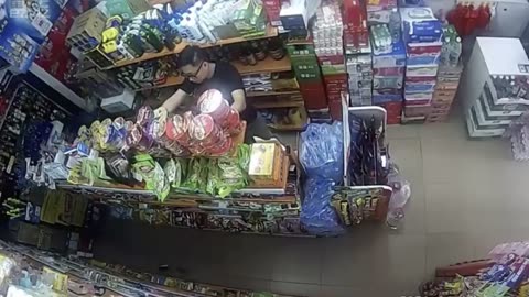40 WEIRDEST THINGS CAUGHT ON SECURITY CAMERAS!