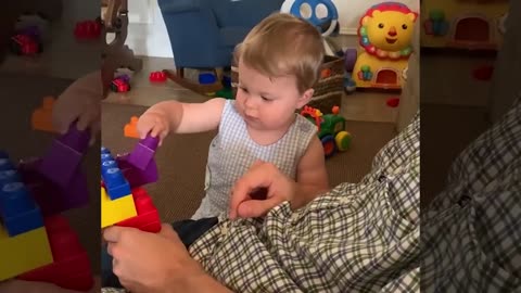 Funny Dads and Babes 😊