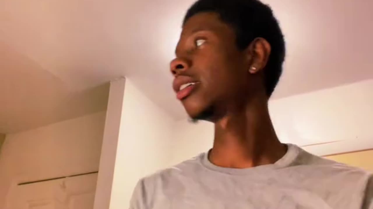 When She Wakes Up From A Nap And Notices All The Guys On Her Page Were Unfollowed