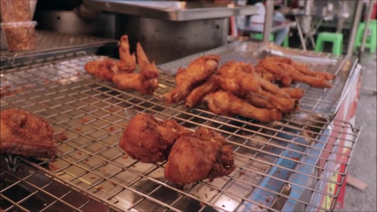 Episode 17 - Thailand Street Foods