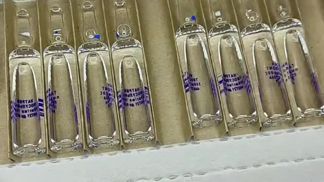 Обязательно запомни эту хитрость! Как можно моментально вывести йод с одежды_