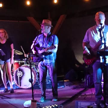 Kip Jones sings The Dream Academy Life In A Northern Town at Northland Sports Pub & Grill